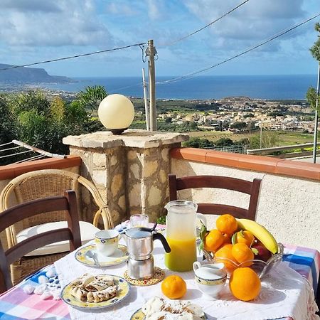 Casa Vacanza Vista Mare Кустоначи Экстерьер фото